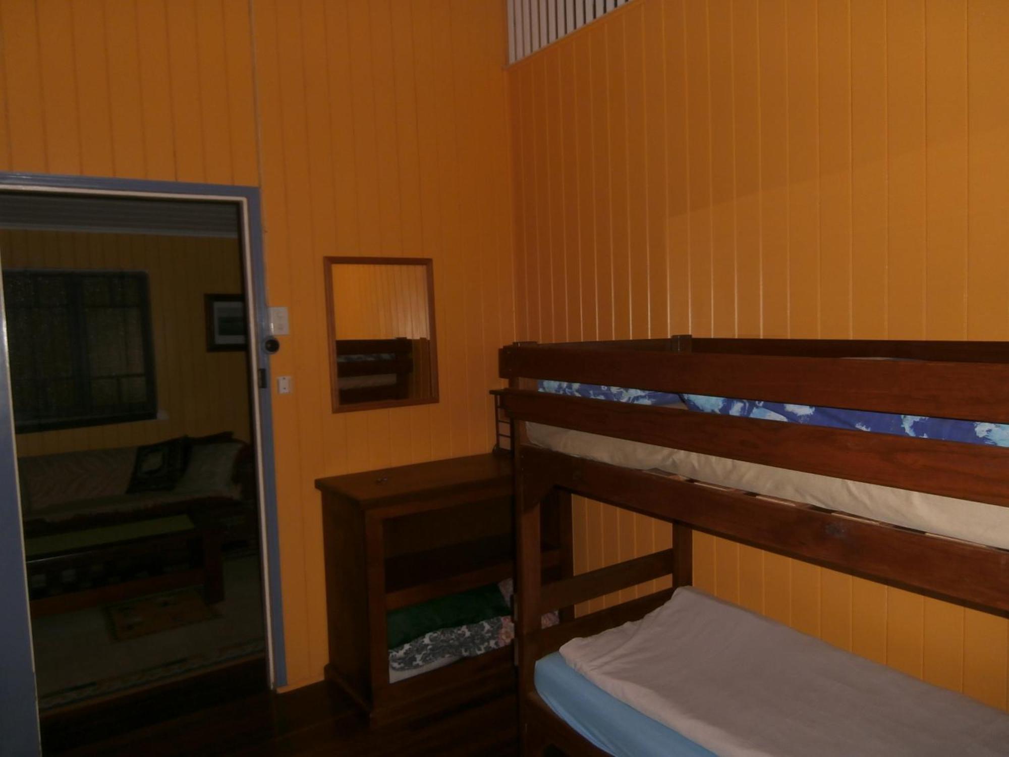 Mango Tourist Hostel Hervey Bay Oda fotoğraf