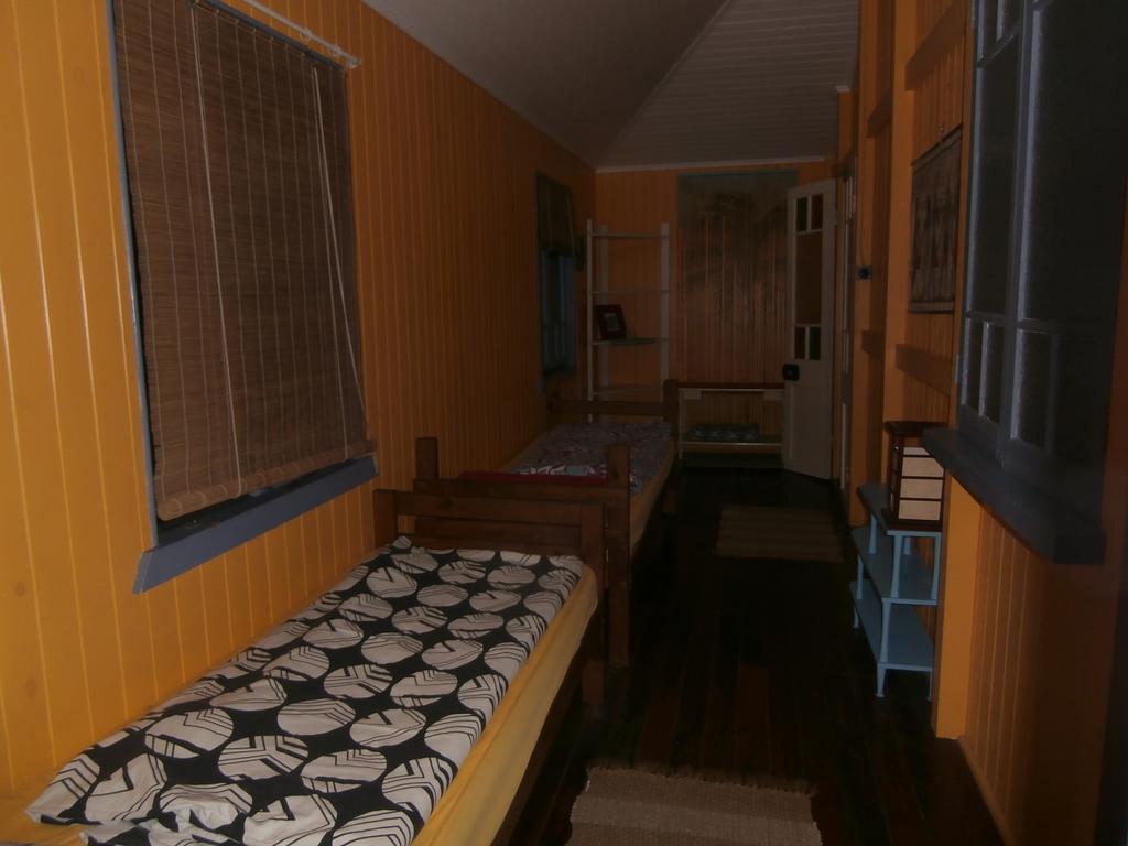 Mango Tourist Hostel Hervey Bay Oda fotoğraf